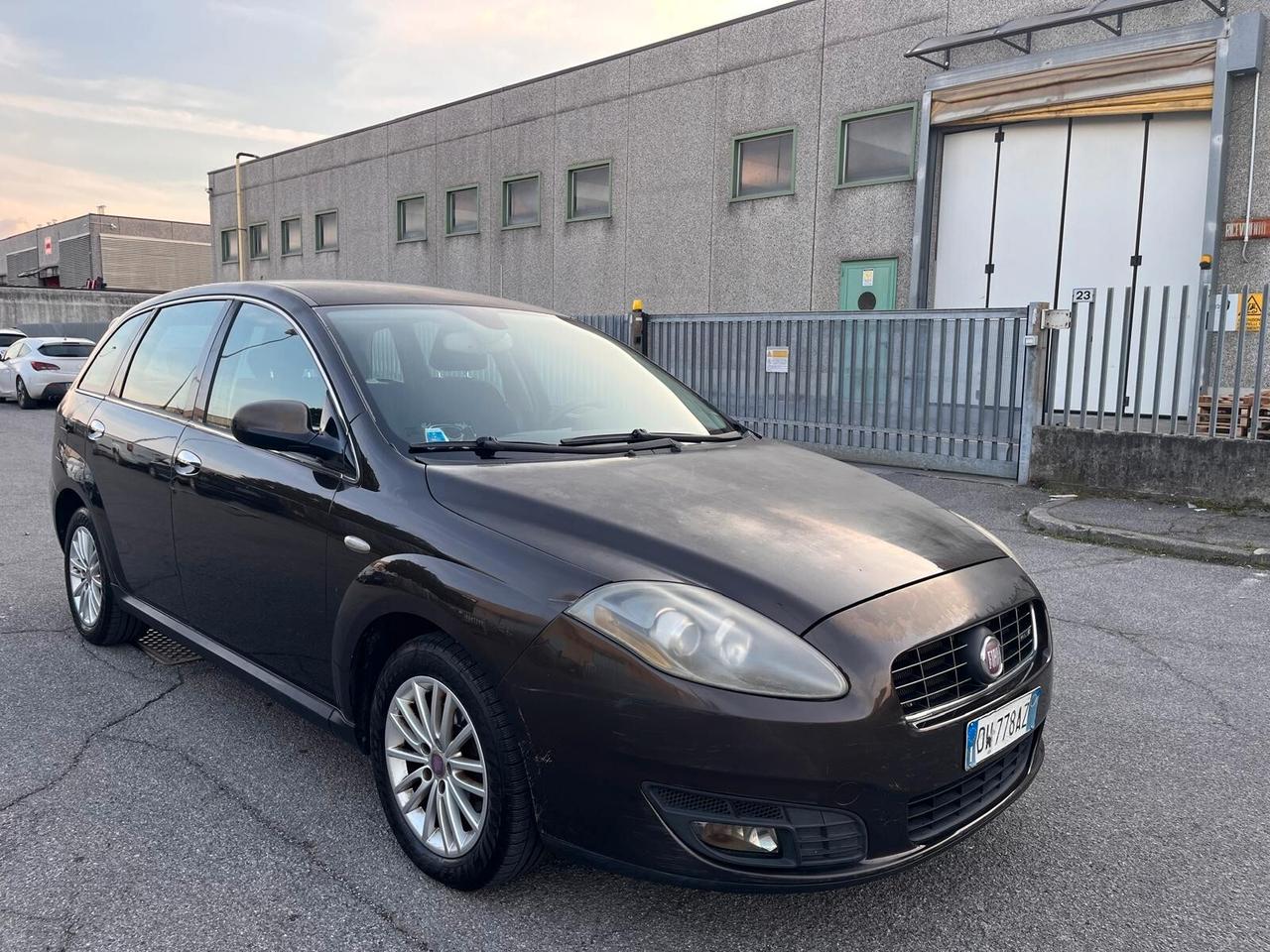Fiat Croma 1.9 Multijet 16V Must