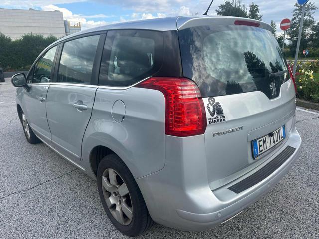 PEUGEOT 5008 1.6 HDi 112CV 7posti senza nessun lavoro da fare