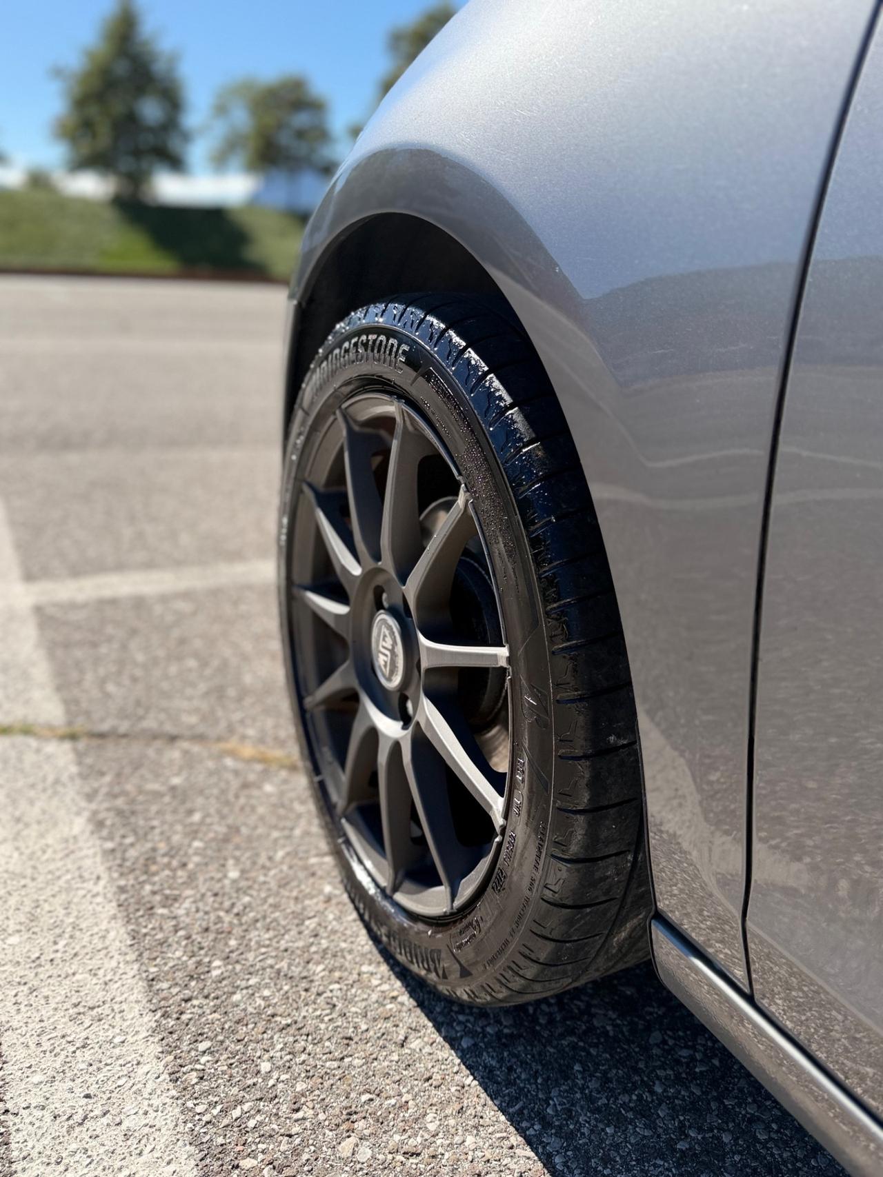 Volkswagen Golf 2.0 TDI 110CV DPF 5p. Ok neopatentati