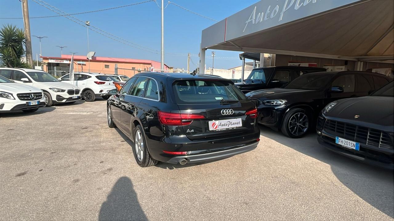 Audi A4 2.0 TDI 150 CV S tronic Business Sport