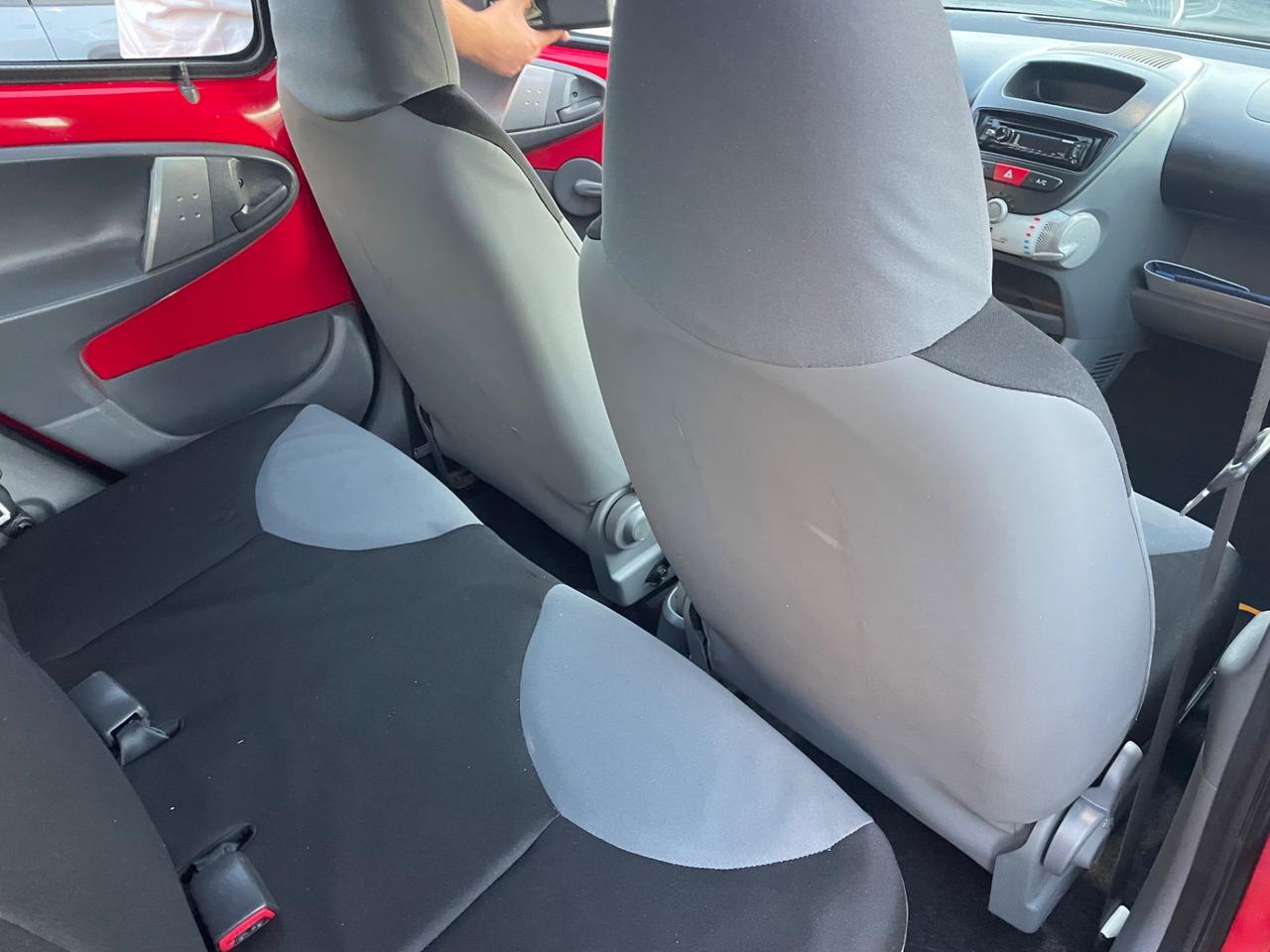 PEUGEOT 107 1.0 BENZINA 68 (CV) 2012