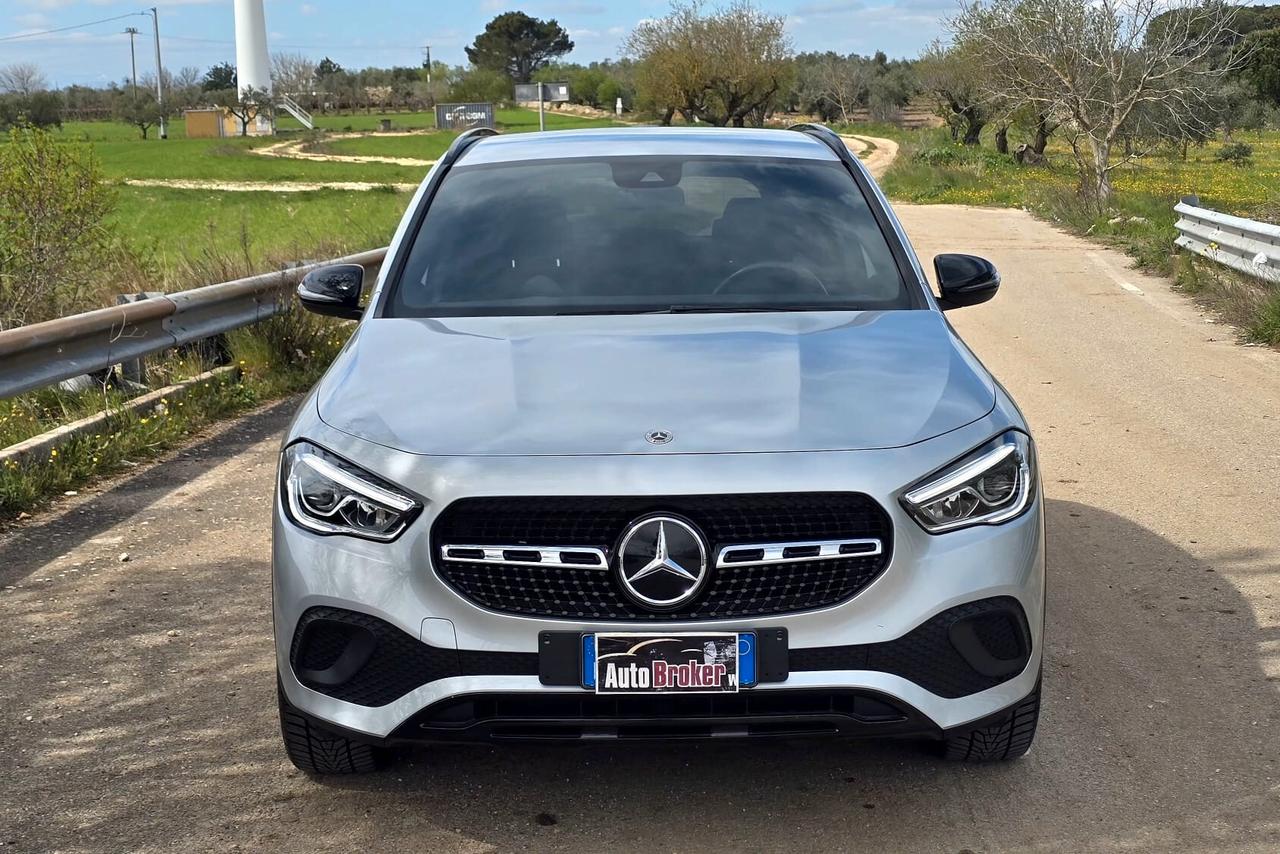 MERCEDES GLA 220d 190cv 4MATIC NIGHT EDITION