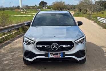MERCEDES GLA 220d 190cv 4MATIC NIGHT EDITION