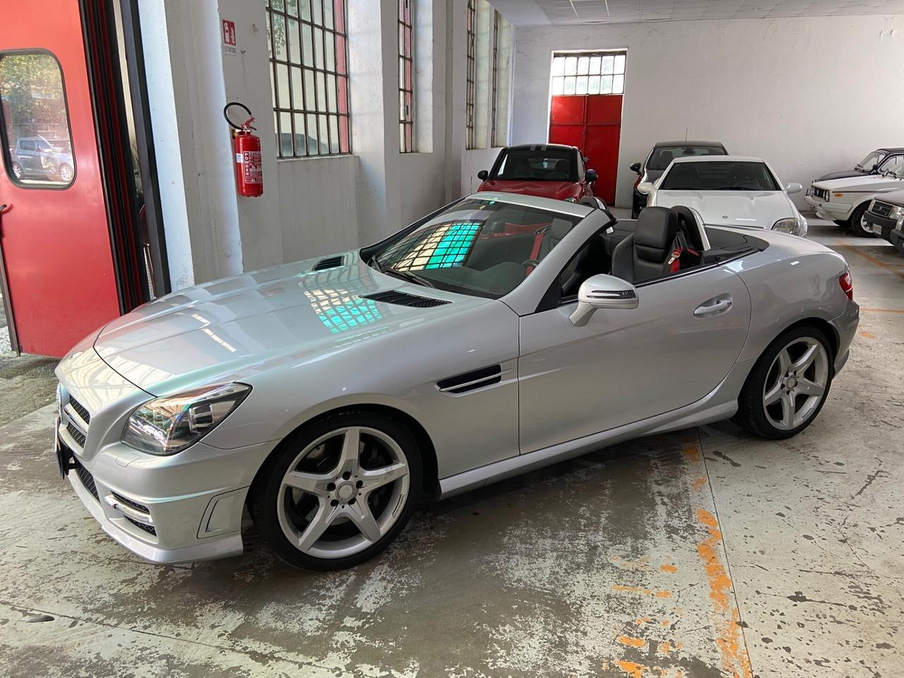 Mercedes-benz SLK 200 CGI Premium AMG