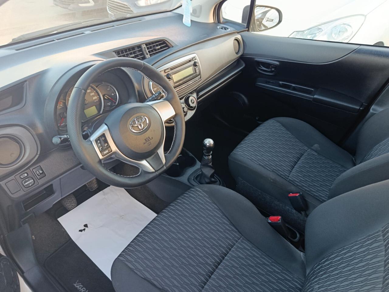 Toyota Yaris 1.4 D-4D Lounge 5 porte