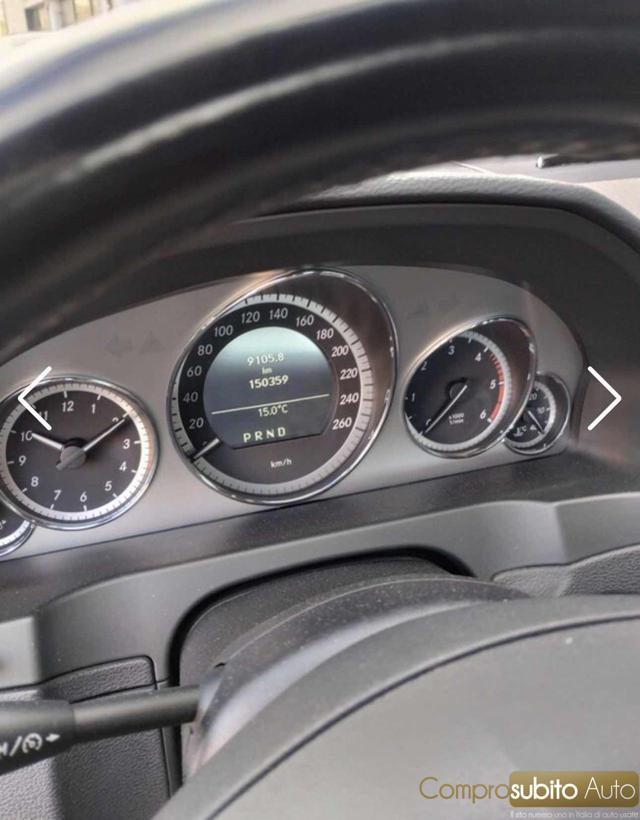MERCEDES-BENZ E 220 CDI Coupé BlueEFFICIENCY