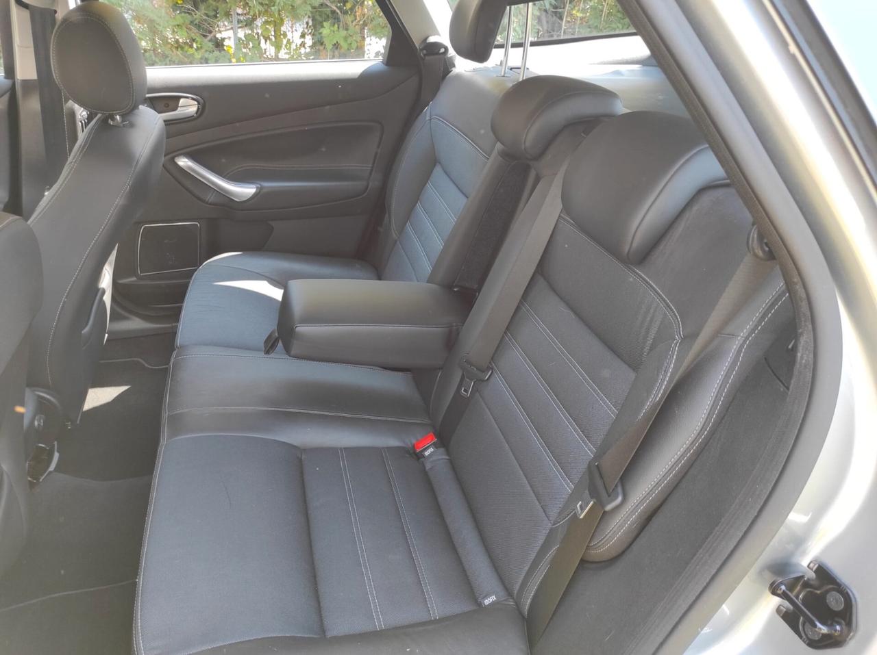 Ford Mondeo 2.0 TDCi 140 CV Station Wagon Titanium DPF