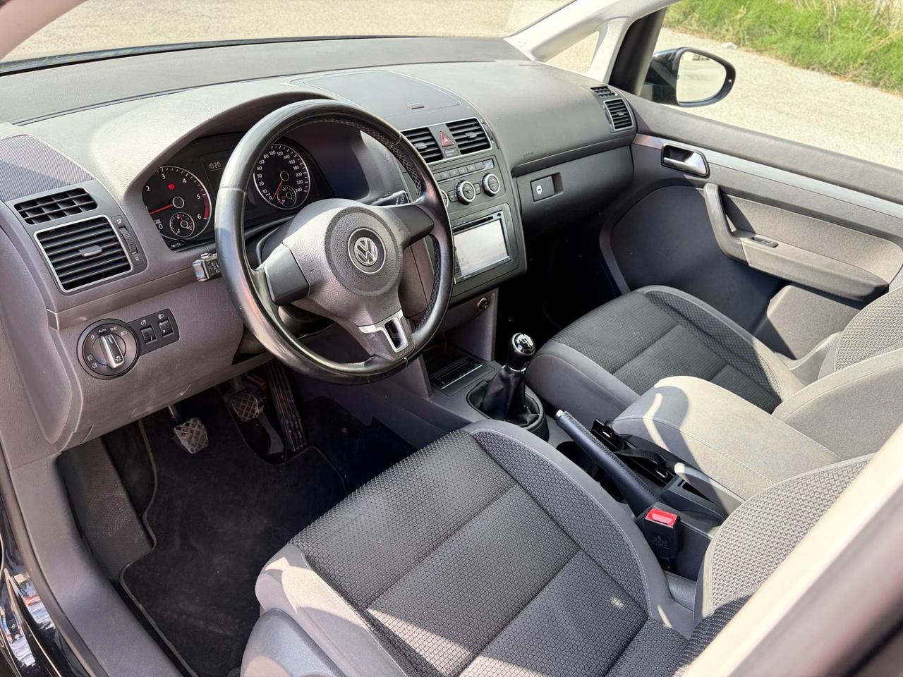 Volkswagen Touran 1.6 TDI 2014 7 posti