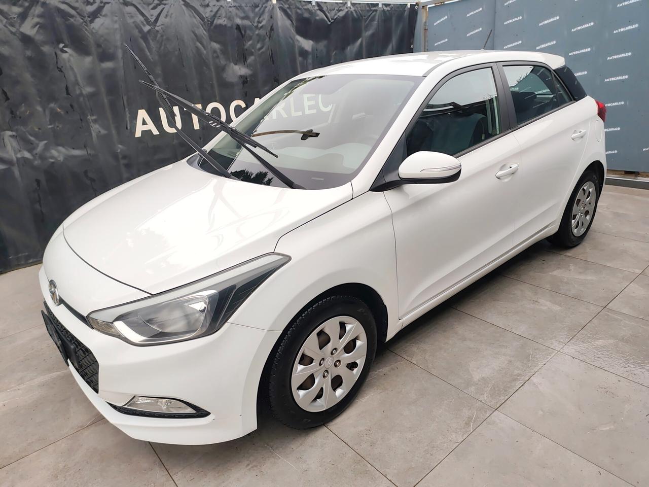Hyundai i20 1.2 BENZINA GARANZIA 12 MESI