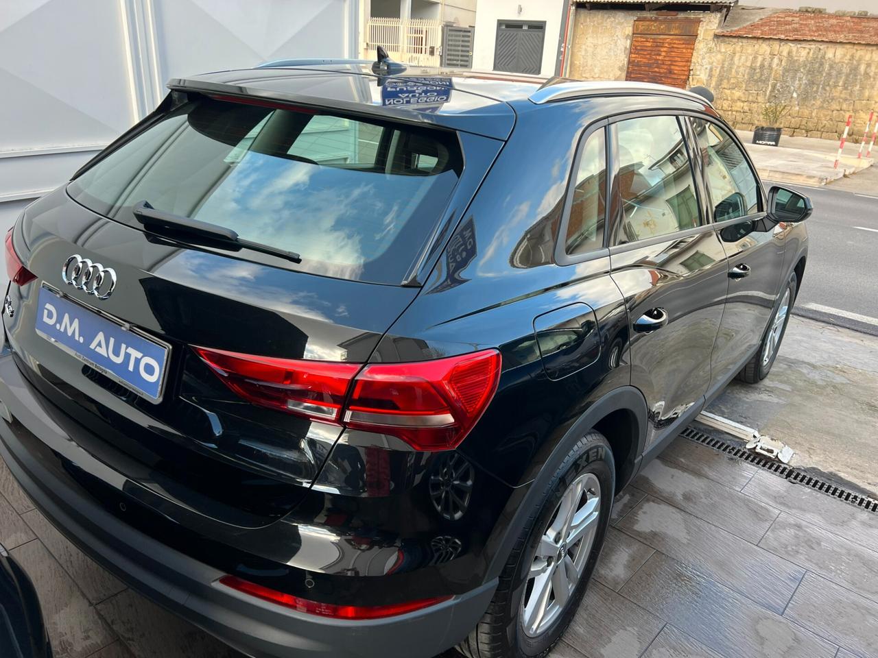 Audi Q3 35 TDI Business