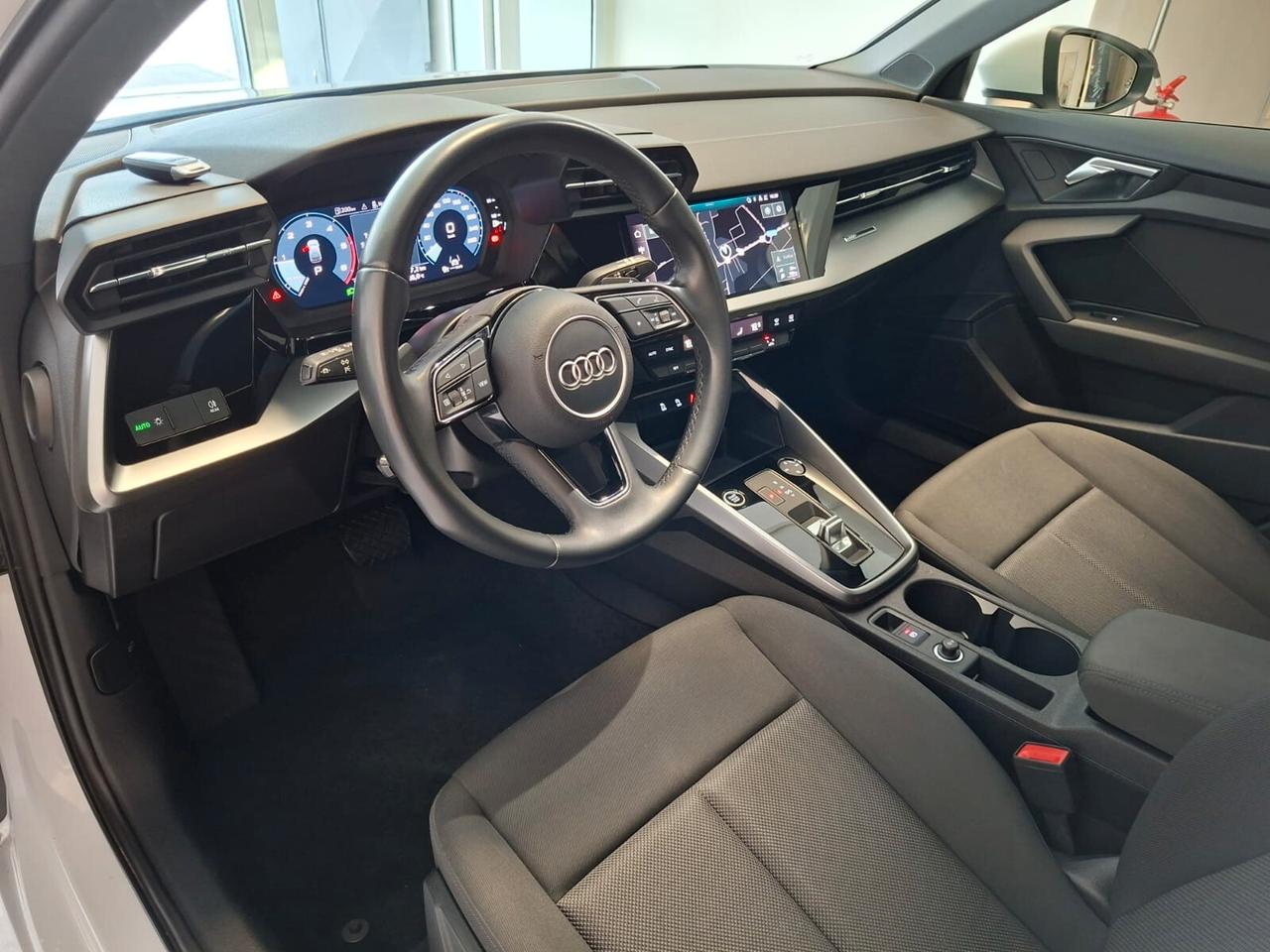 Audi A3 SPB 30 TDI Business