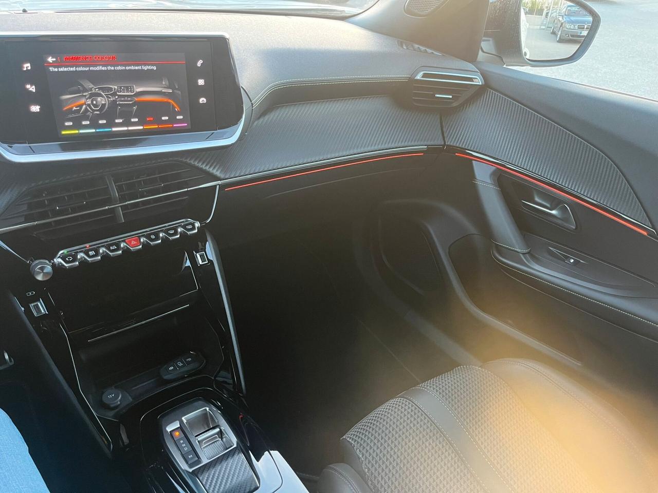 Peugeot 2008 BlueHDi 130 S&S EAT8 GT