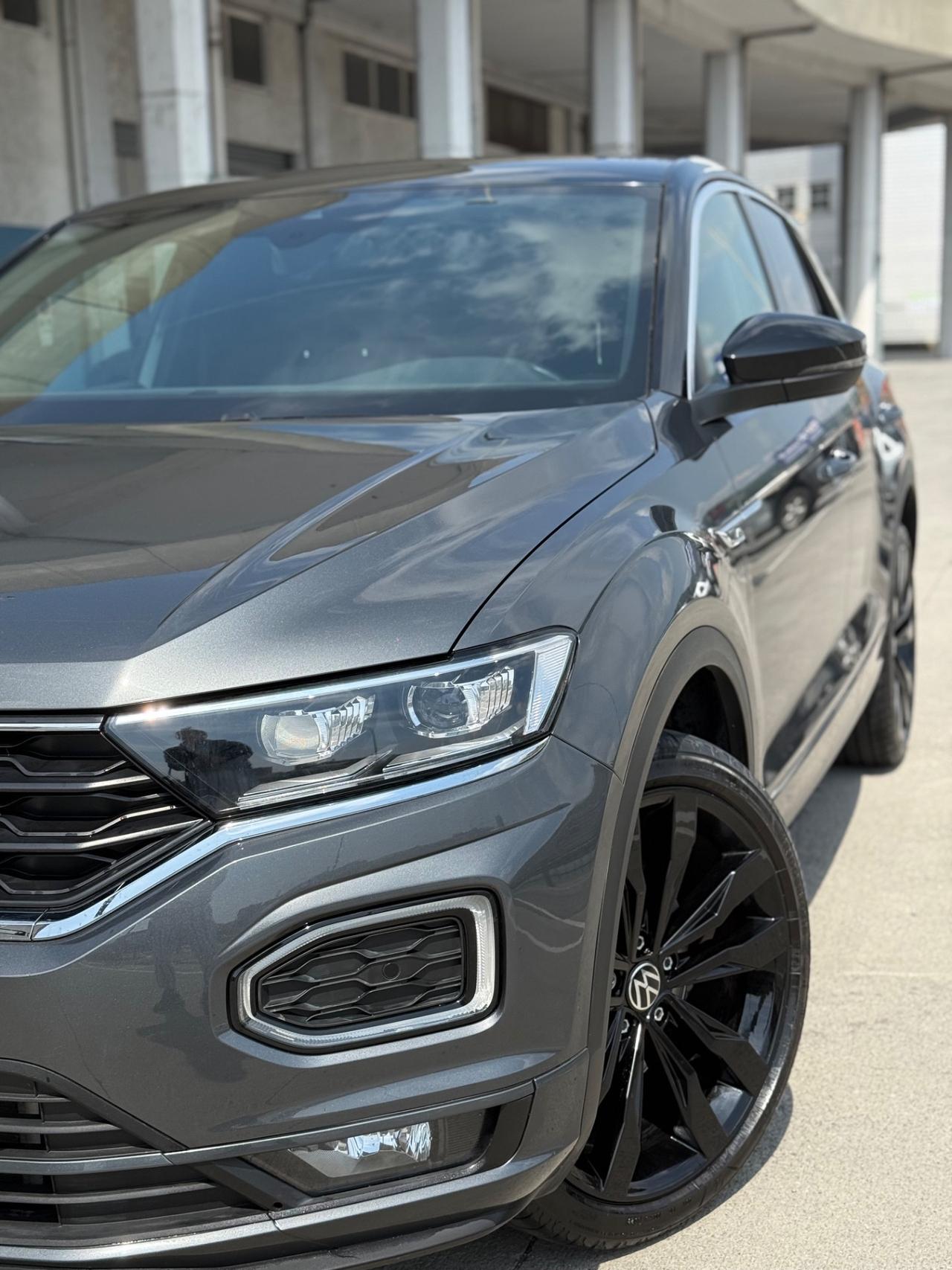 Volkswagen T-Roc 1.5 TSI ACT DSG R-LINE Business BlueMotion Technology