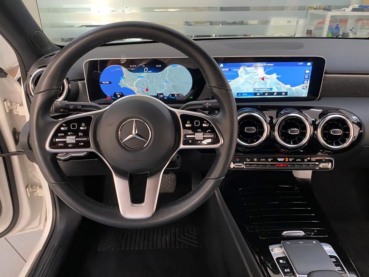 Mercedes-benz Classe A 180 d Automatic Sport Night Edition 2022
