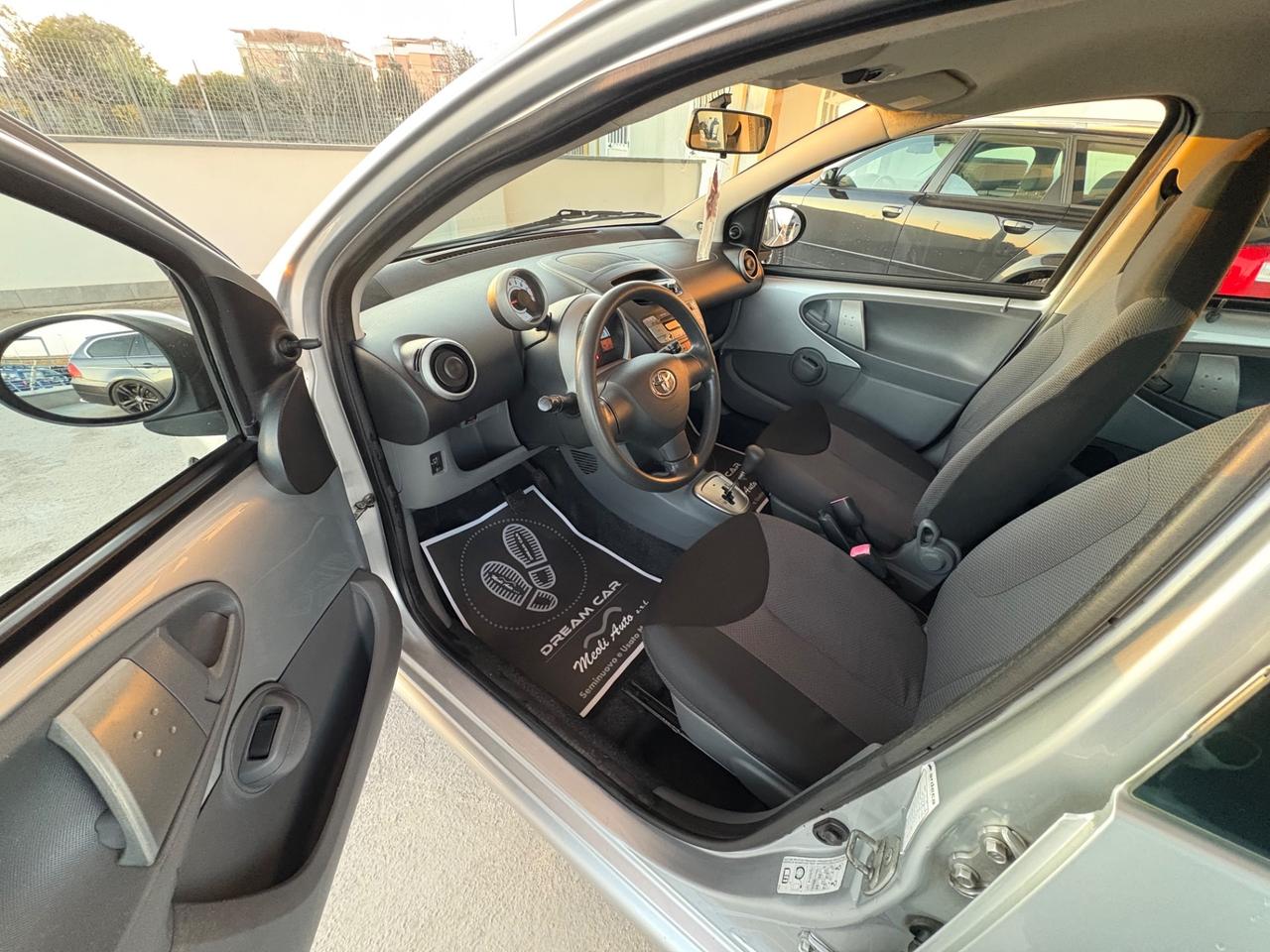 Toyota Aygo 1.0 12V VVT-i 5 porte Now AUTOMATICA 77000km!