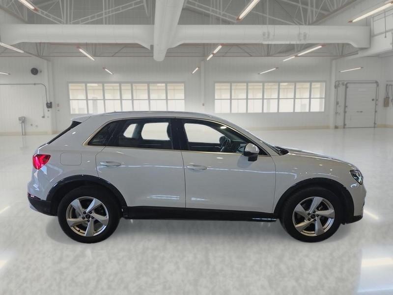 AUDI Q3 35 TDI S TRONIC BUSINESS ADVANCED SUV