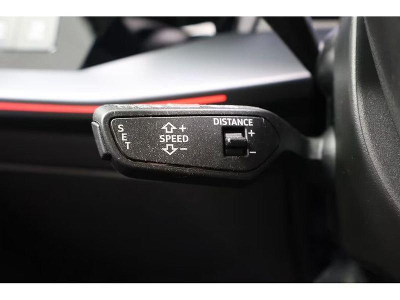 Audi A3 A3 SPB 35 TDI S tronic S line edition SONOS 18" Black Pack