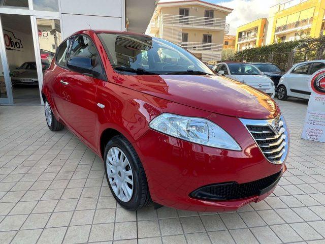 LANCIA Ypsilon 1.2 8v Gold 69cv