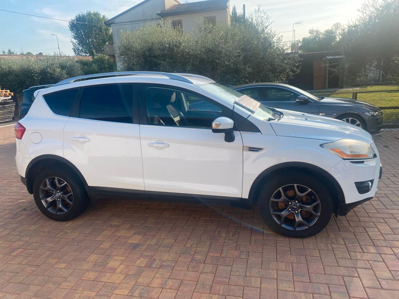 Ford Kuga 2.0 TDCi 140 CV 2WD Titanium DPF