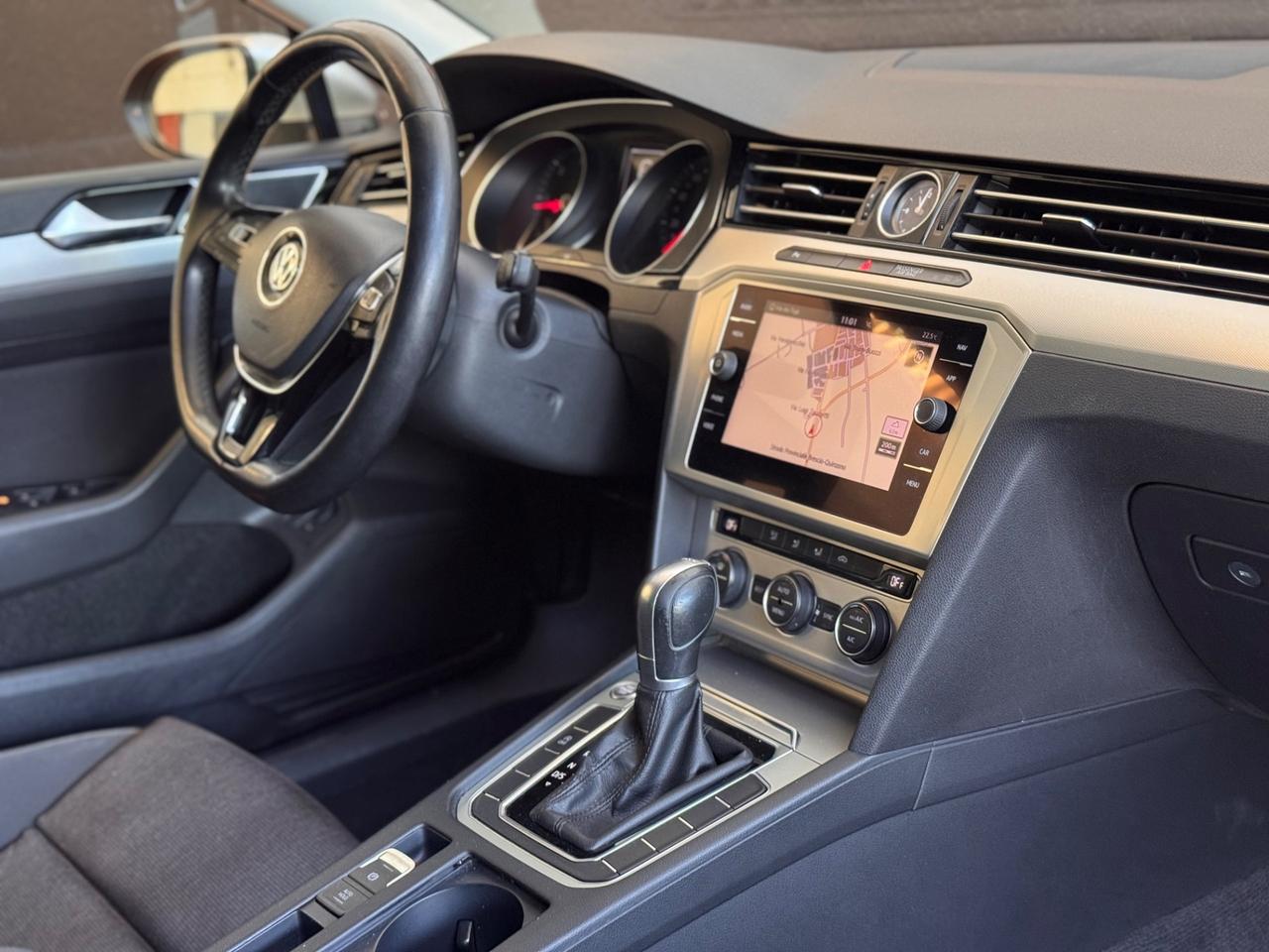 Volkswagen Passat variant 2.0 TDI CAMBIO AUTOMATICO DSG