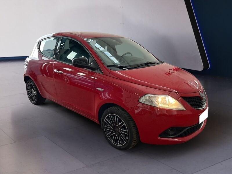 Lancia Ypsilon III 2015 1.0 hybrid Gold s&s 70cv