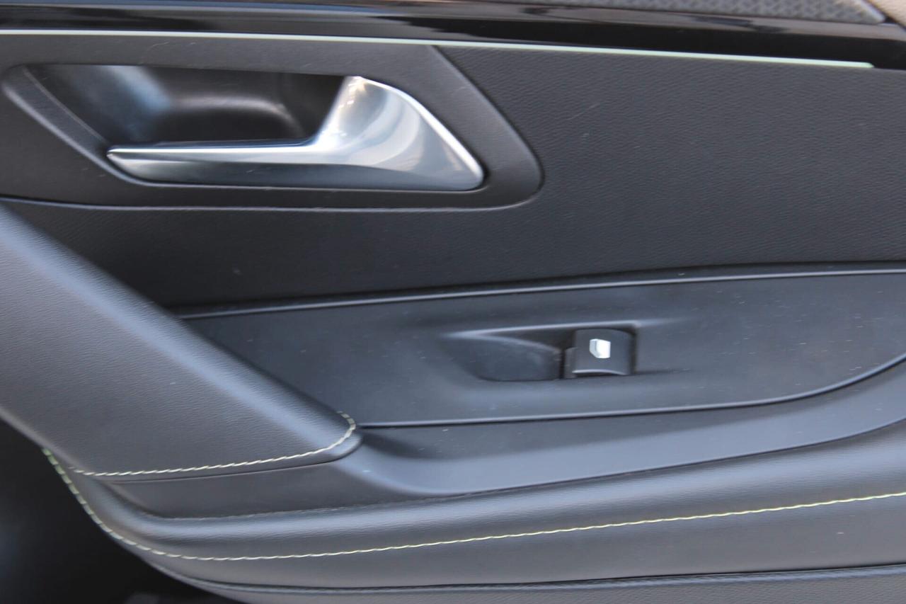 Peugeot 208 BlueHDi 100 Stop&Start 5 porte GT