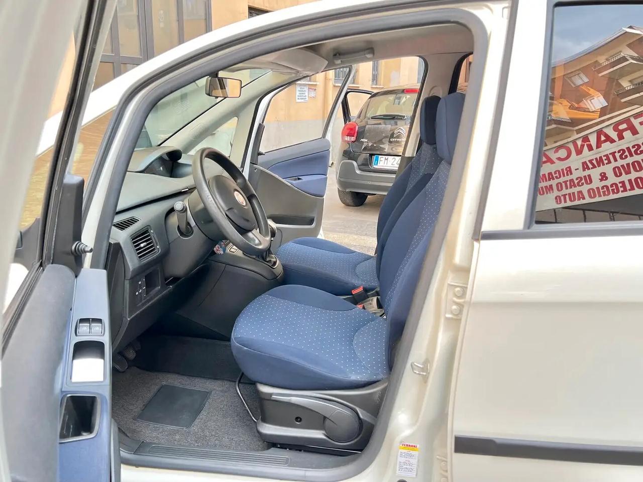 Fiat Idea 1.4 16v 95cv 6Marce Euro5 Active