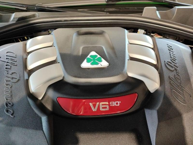 Alfa Romeo Giulia Quadrifoglio V6 520 CvQuadrifoglio Collezione