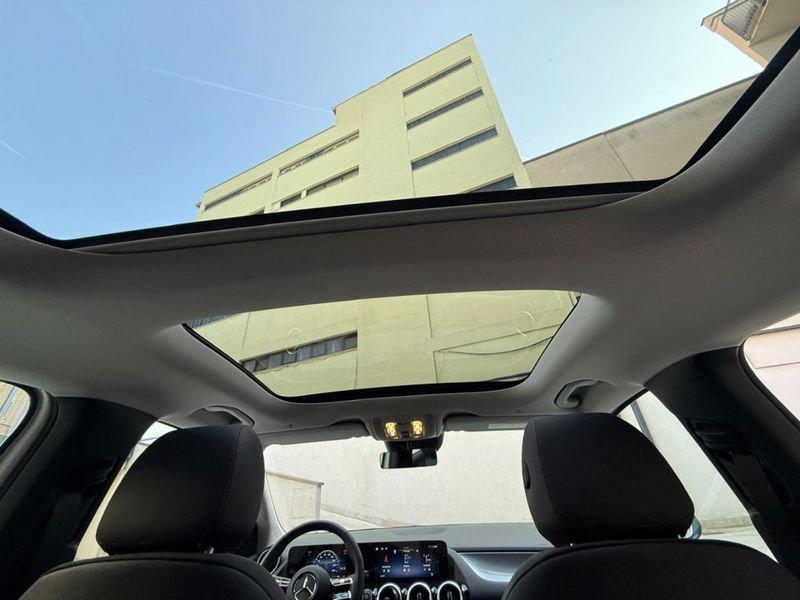 Mercedes-Benz GLA 180 Automatic AMG Line Premium