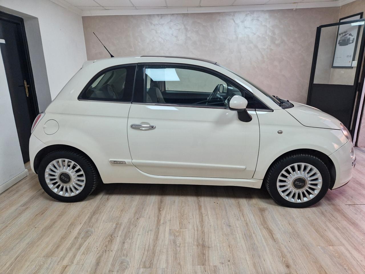 Fiat 500 1.2 Lounge EURO 5