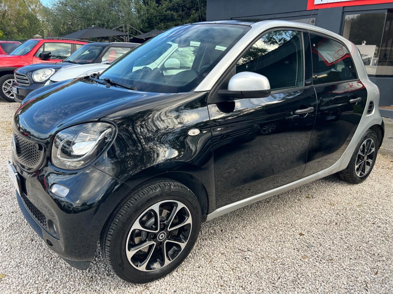 Smart ForFour 1.0*89000KMTETTINO NAVI NEOPATENTATI