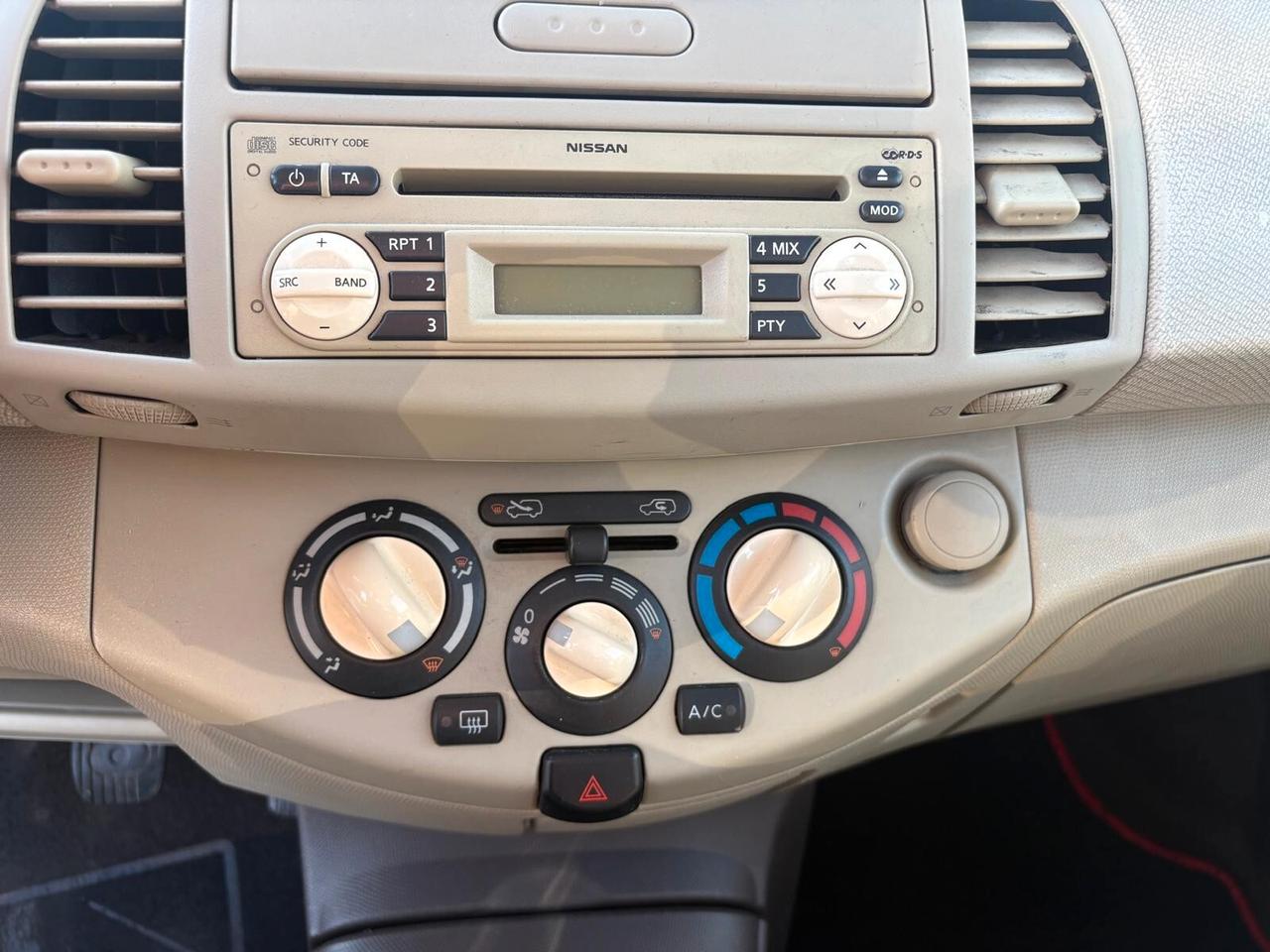 Nissan Micra 1.5d 68CV 5 porte Jive