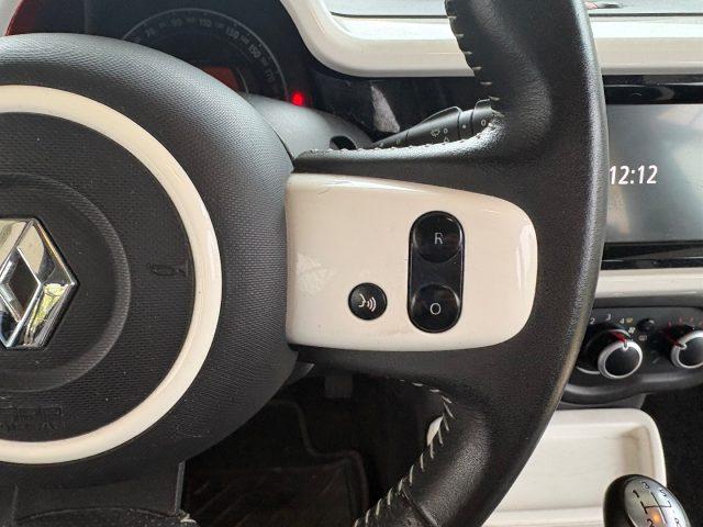RENAULT Twingo SCe Lovely POCHI CHILOMETRI NAVIGATORE