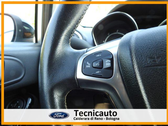 FORD Fiesta 1.5 TDCi 75CV 5 porte Titanium *NEOPATENTATO*