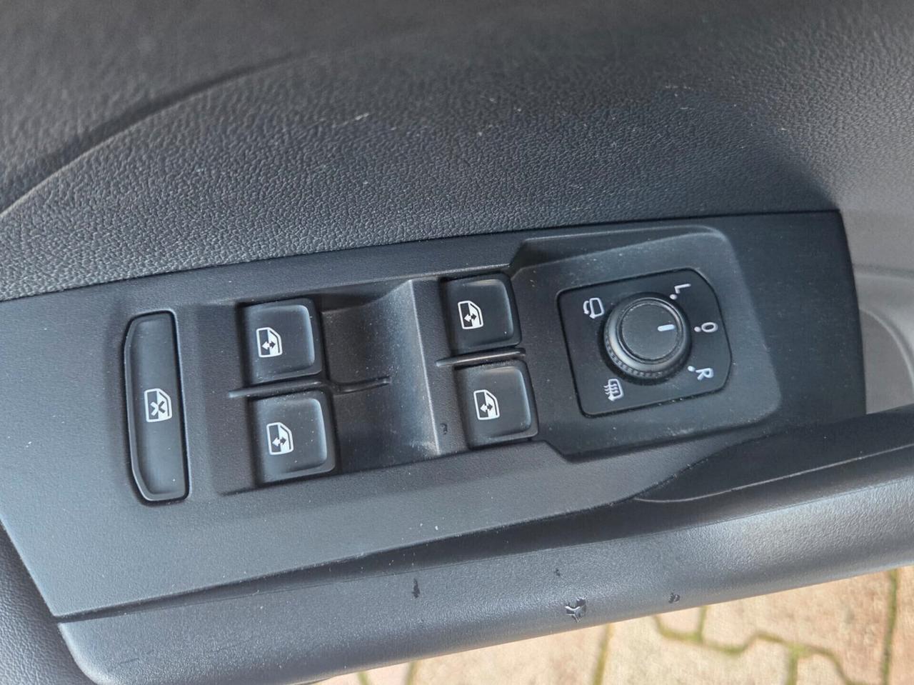 Volkswagen T-Cross 1.0 TSI STYLE