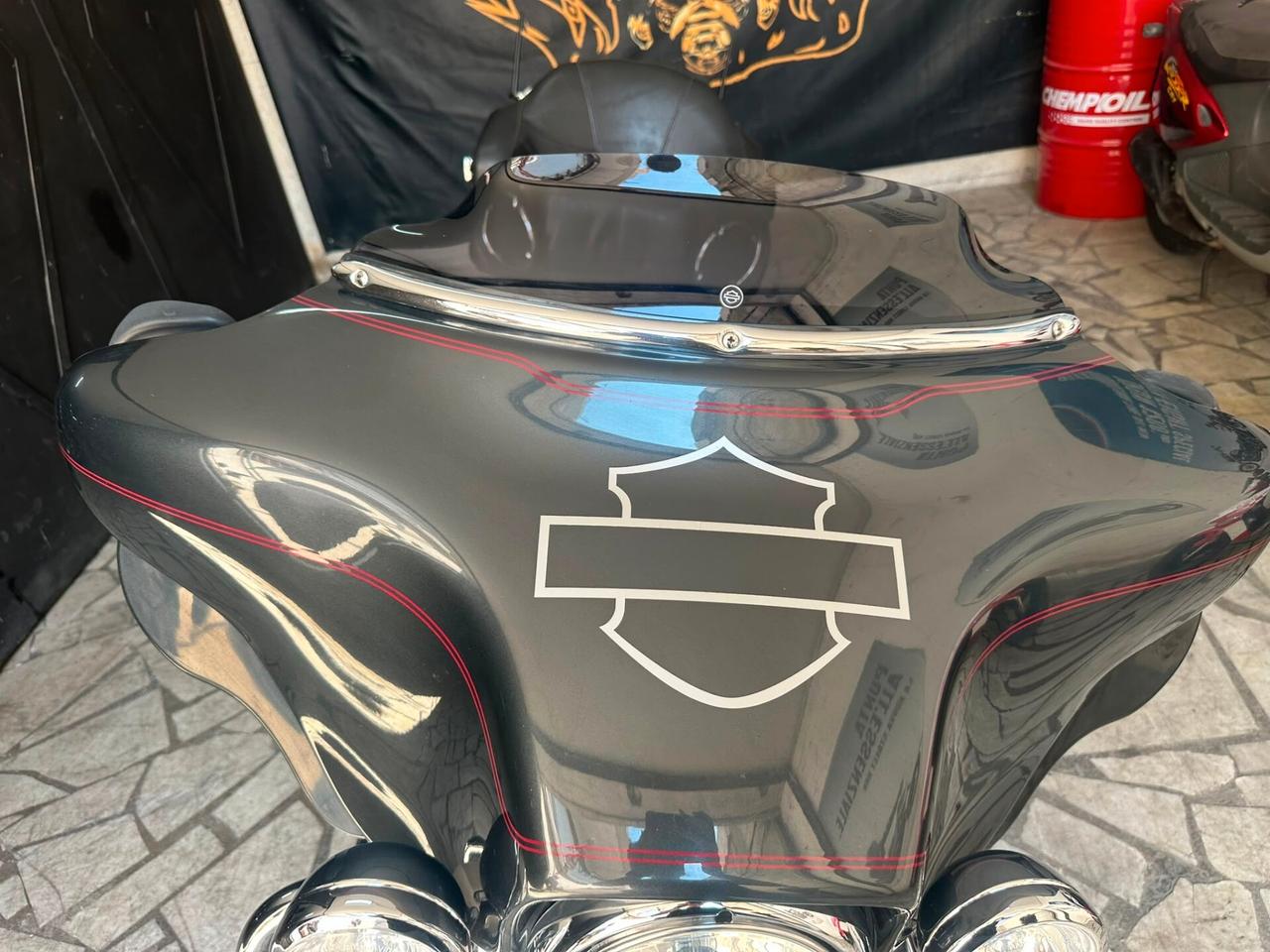 Harley-davidson FLHTCU Ultra Classic Electra Glide