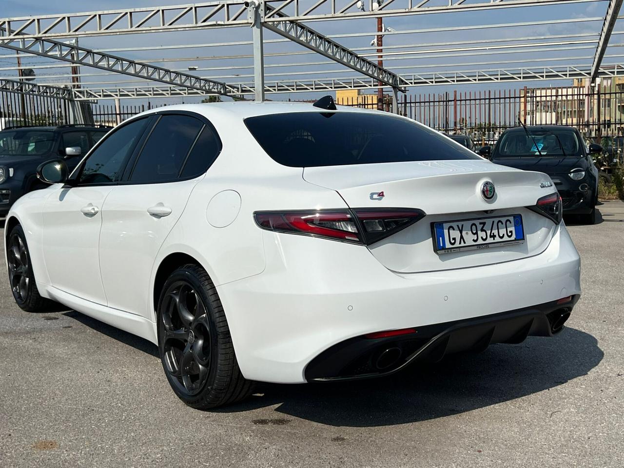 Alfa Romeo Giulia 2.2 Turbodiesel 210 CV AT8 AWD Q4 Tributo Italiano