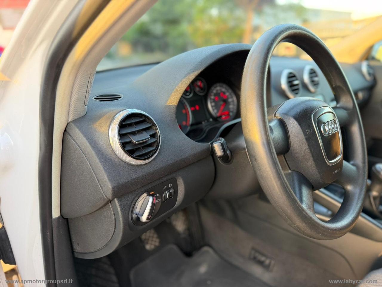 AUDI A3 1.6 TDI 90 CV CR FAP Ambiente