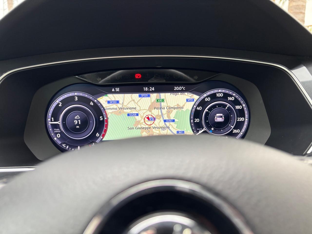 VW TIGUAN 1.6TDI 116CV COCKPIT FULL OPT
