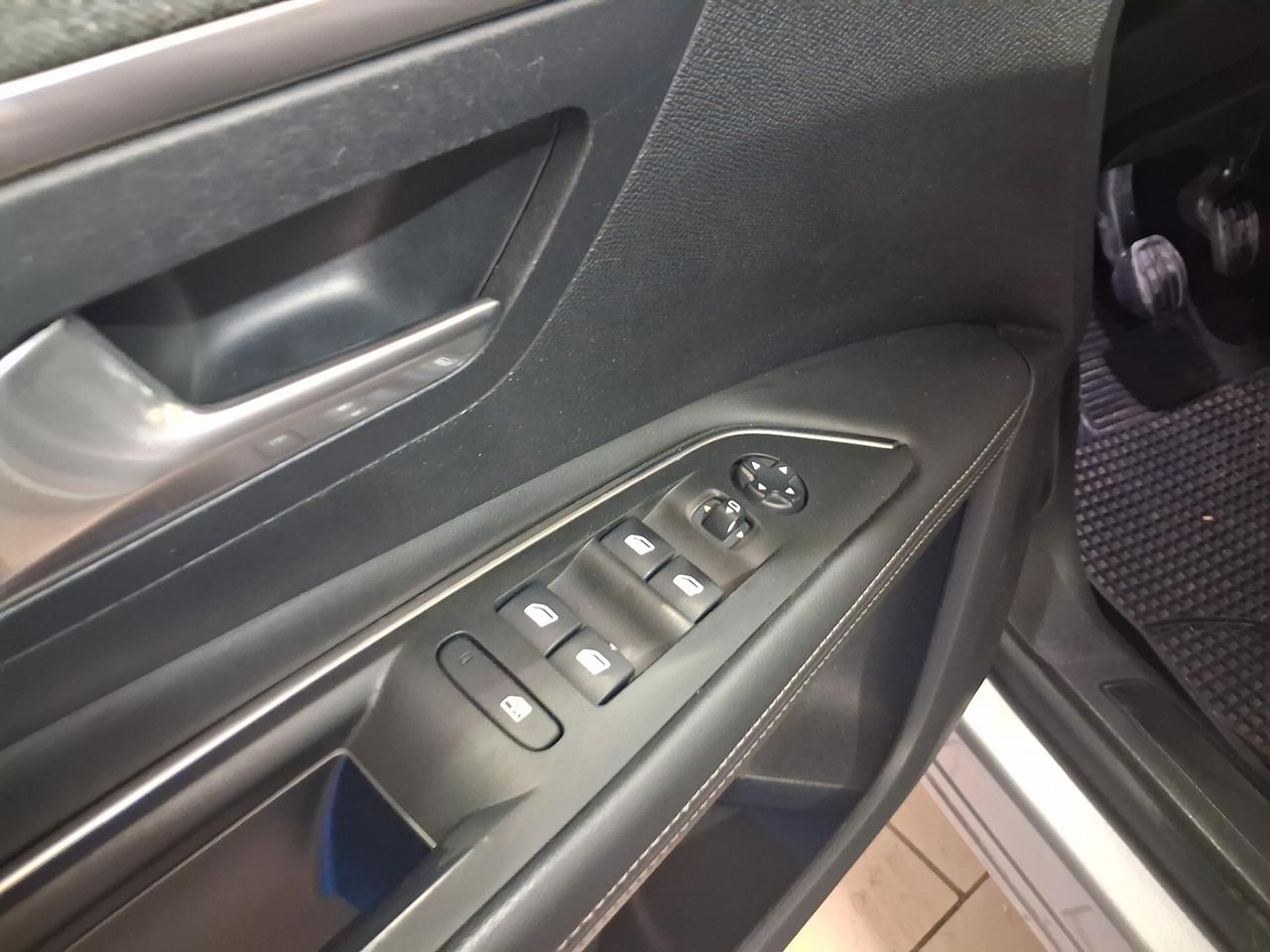 Peugeot 3008 1.6 HDi 120 S&S Allure 2018