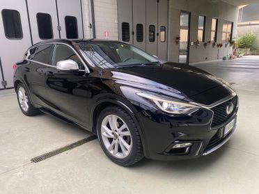 Infiniti Q30 1.5 diesel Premium Tech