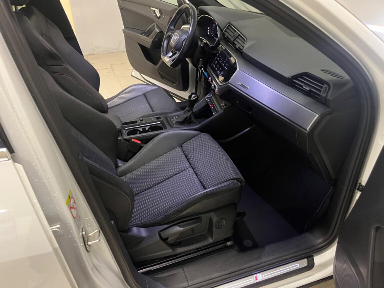 Audi Q3 35 TDI S tronic s line edition*tetto panoramico