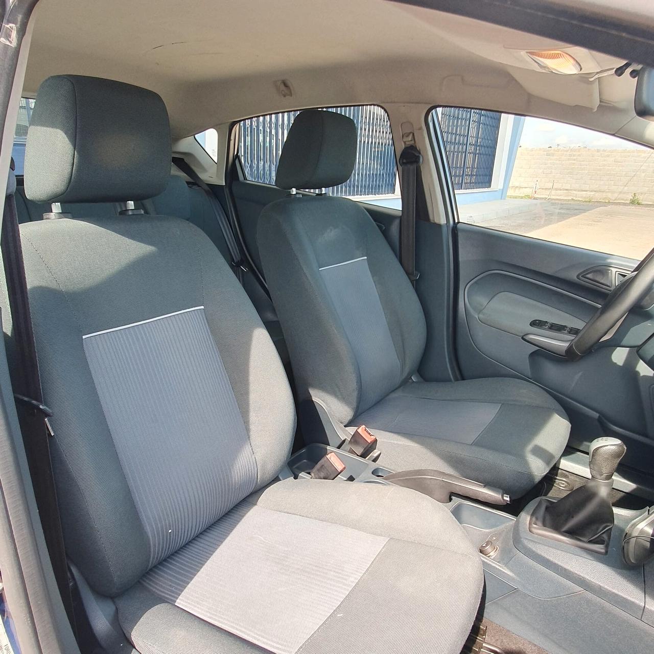 Ford Fiesta 1.4 TDCi 70CV 5 porte
