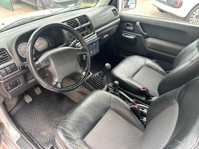 Suzuki Jimny 1.3i 16V cat 4WD JLX