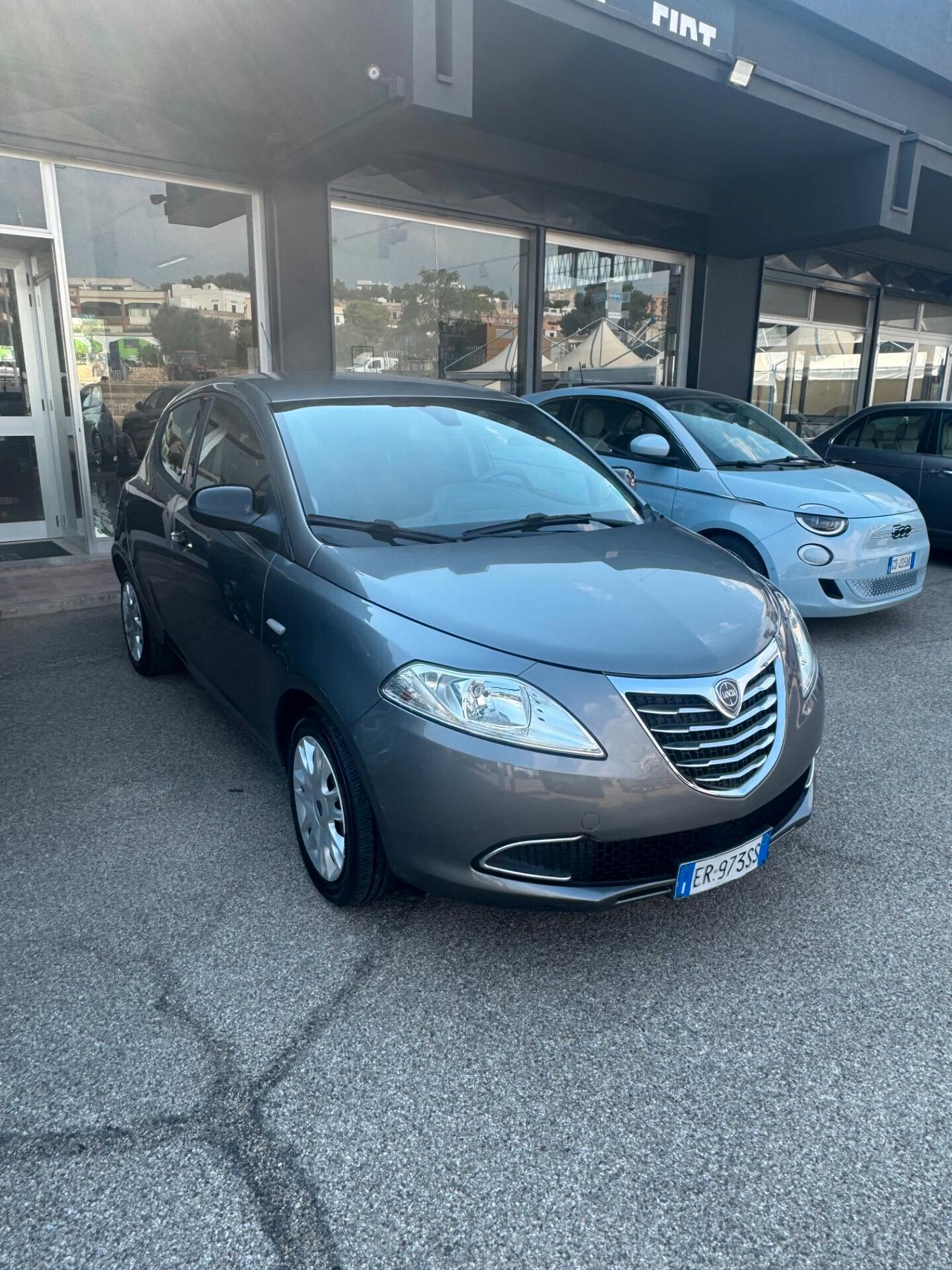 LANCIA YPSILON 1.2 69 CV GOLD -5 POSTI