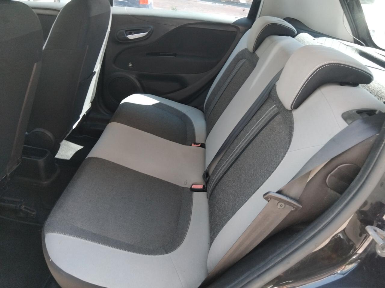 FIAT GRANDE PUNTO 1.2 EVO 2012