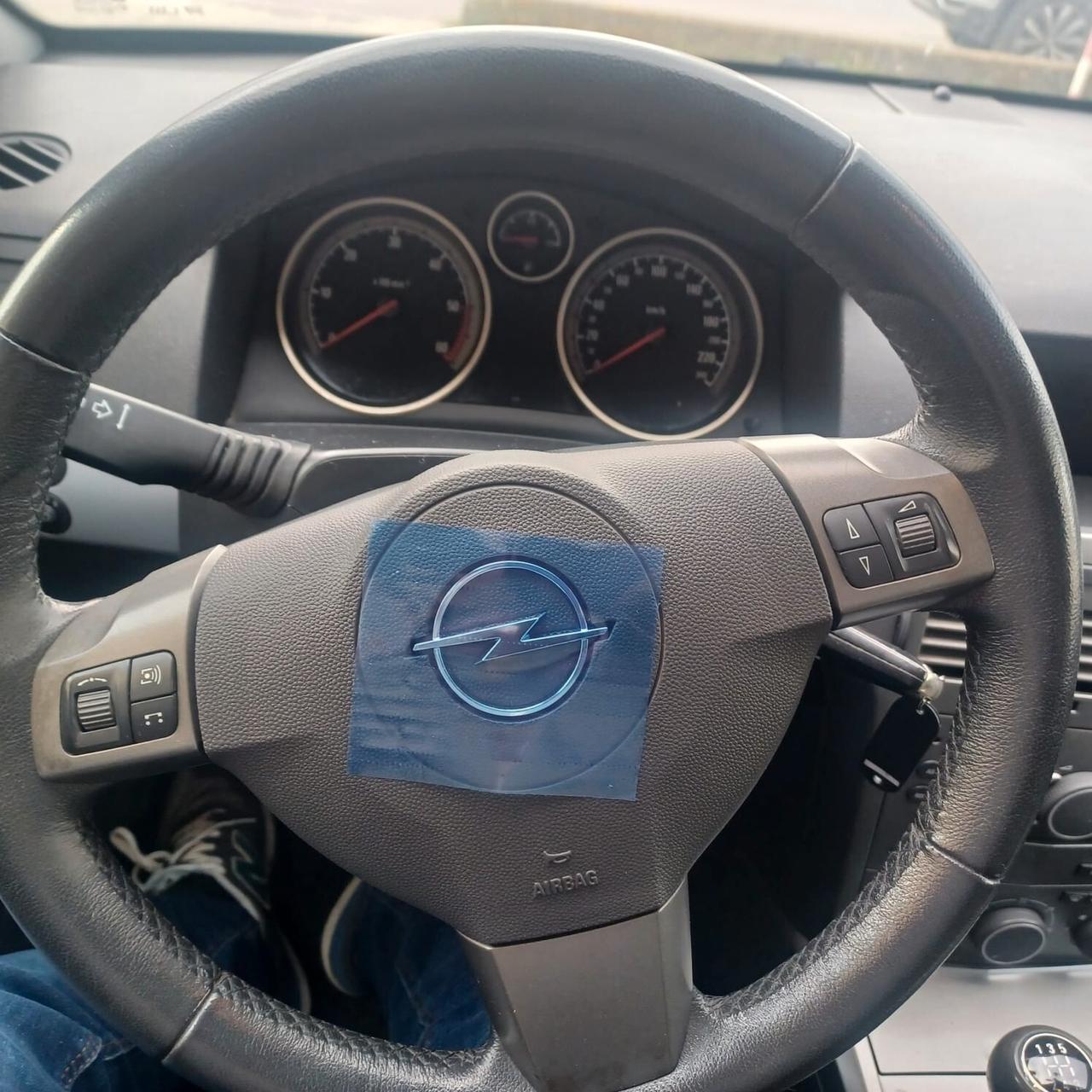 UNICO PROPRIETARIO TAGLIANDI UFFICIALI ASTRA 1.7 TDI SW