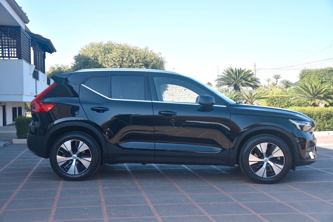 Volvo XC40 T4 Recharge Plug-in Hybrid Core