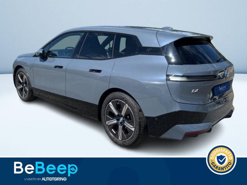 BMW iX XDRIVE50 PACCHETTO SPORTIVO