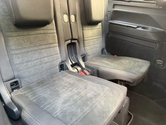 VOLKSWAGEN Touran 1.6 TDI 115 CV SCR DSG BlueMotion Tech. 7 POSTI